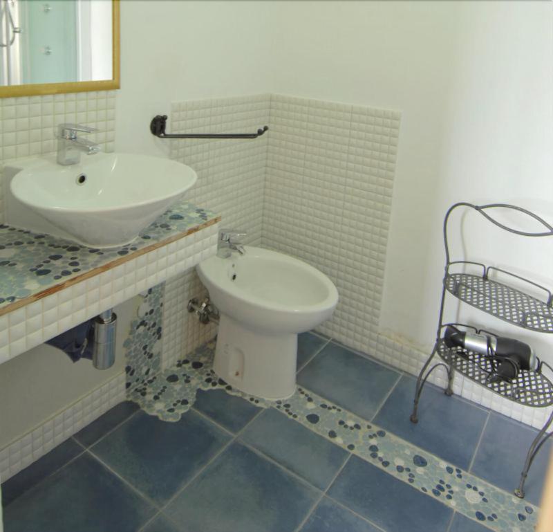 Nughe 'E' Oro Guesthouse Nuoro  Bagian luar foto
