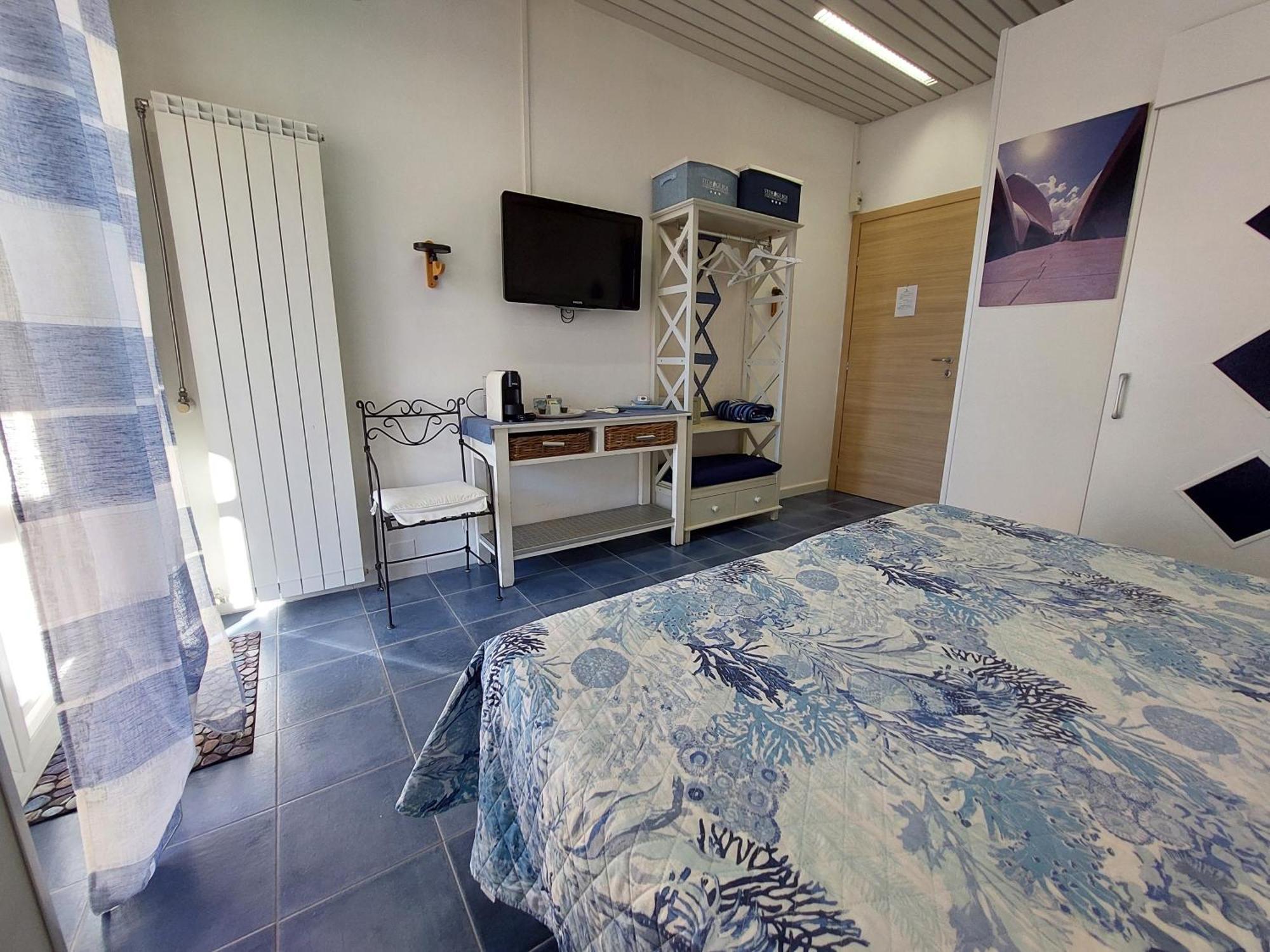 Nughe 'E' Oro Guesthouse Nuoro  Bagian luar foto